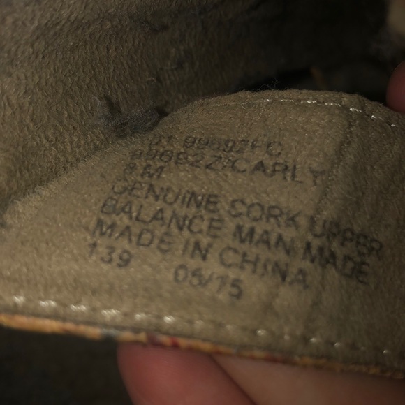 Sandals - Picture 7 of 7